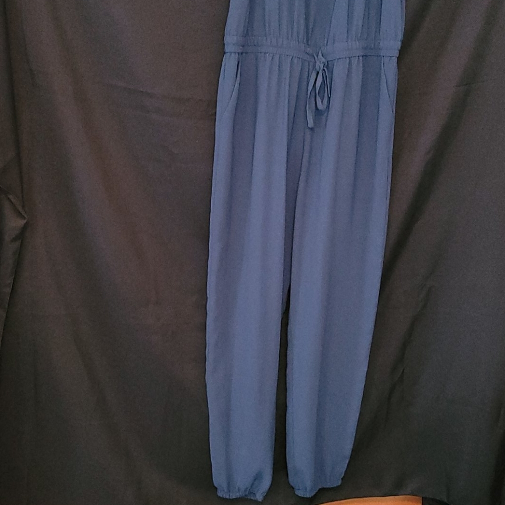 Jumpsuit - Picture 3 of 4